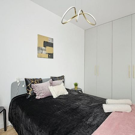Optykow 3A Cozy Studio Promenada Daire Varşova Dış mekan fotoğraf