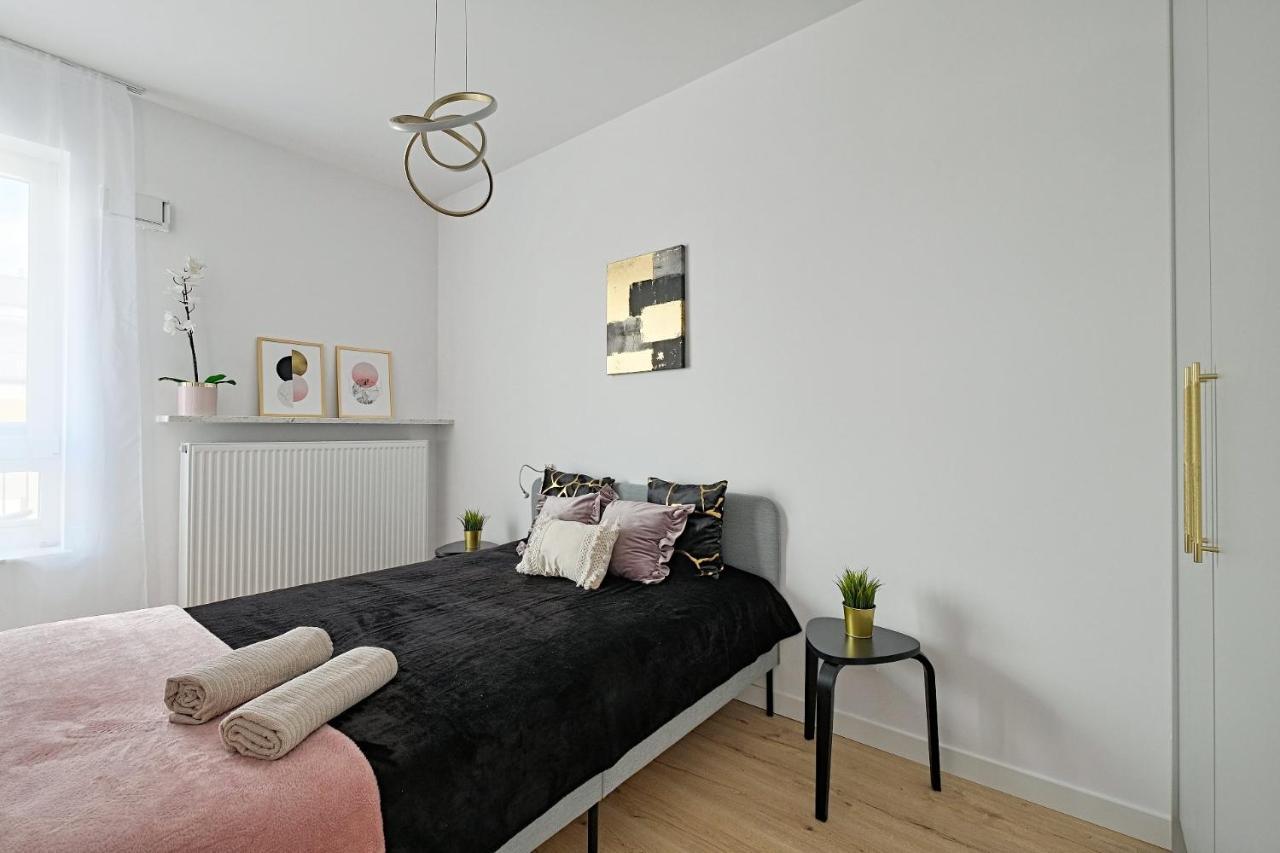 Optykow 3A Cozy Studio Promenada Daire Varşova Dış mekan fotoğraf